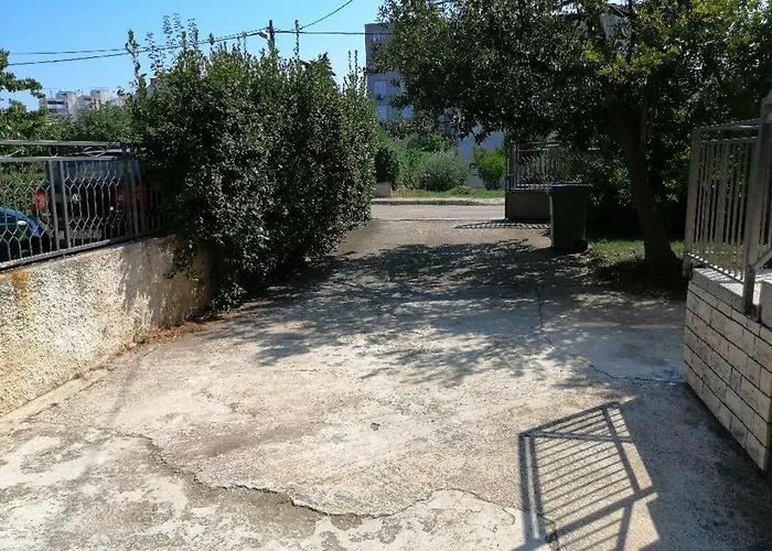 Tihi Apartman